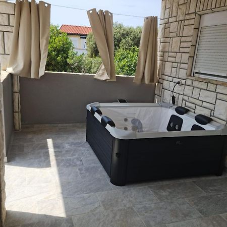 Apartment VI & La Electric Scooters Included Vir Dış mekan fotoğraf