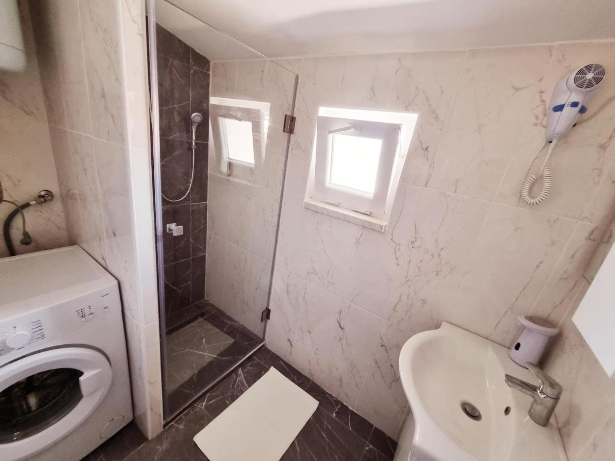 Apartment VI & La Electric Scooters Included Vir Dış mekan fotoğraf