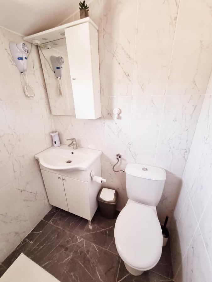 Apartment VI & La Electric Scooters Included Vir Dış mekan fotoğraf