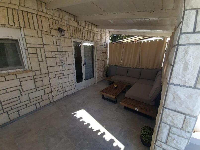 Apartment VI & La Electric Scooters Included Vir Dış mekan fotoğraf
