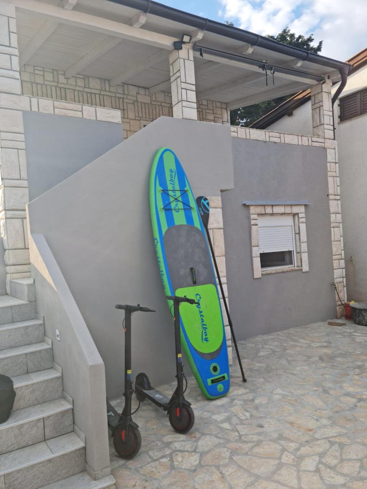 Apartment VI & La Electric Scooters Included Vir Dış mekan fotoğraf